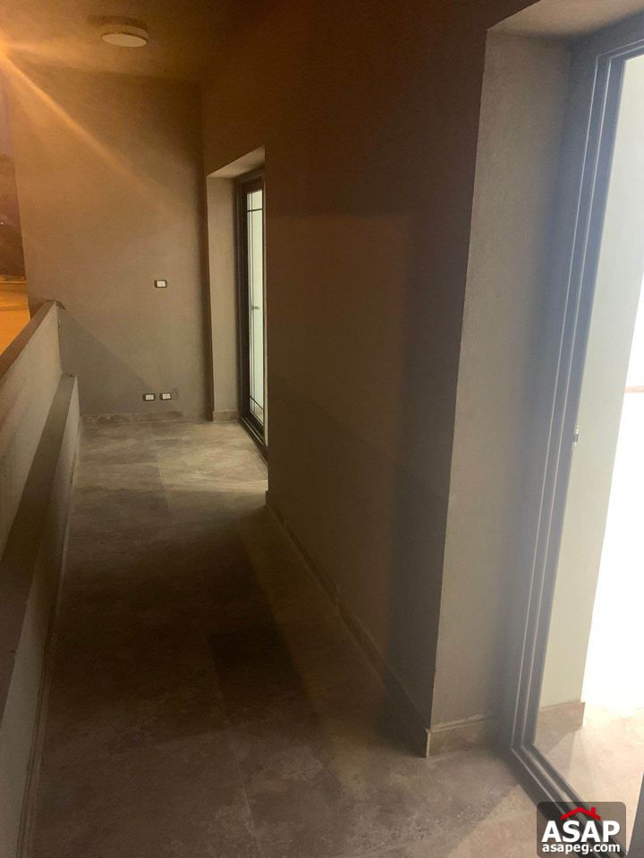 Apartment for Rent in West Golf Apartment for Rent in West Golf