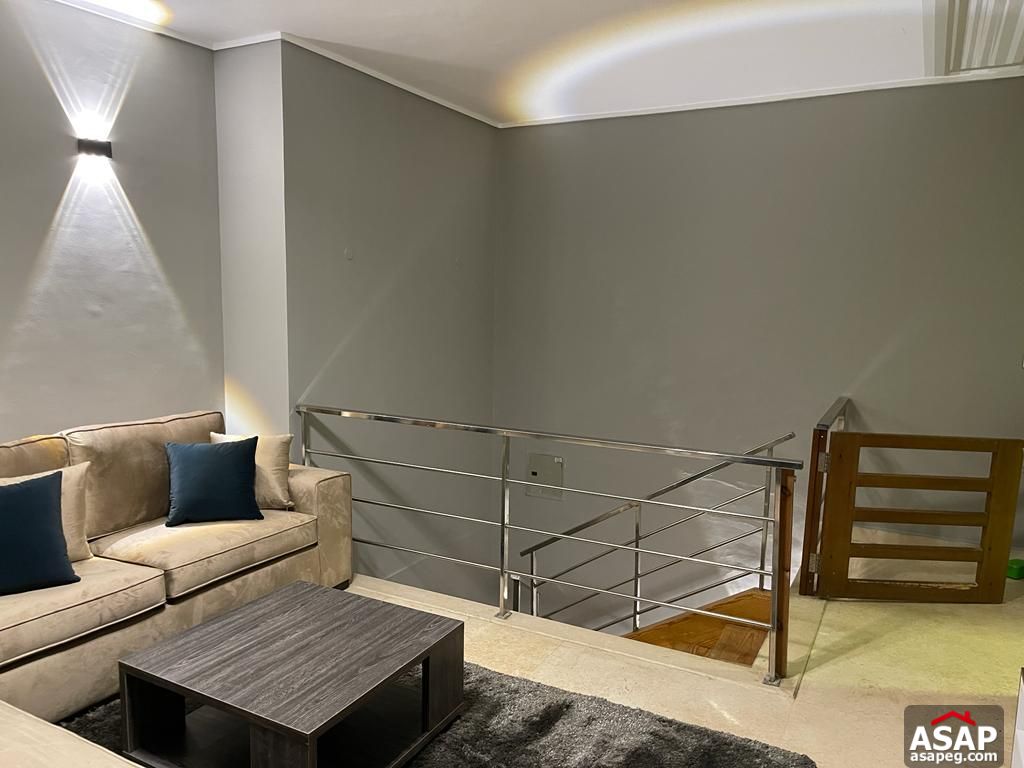 Penthouse for Rent in Village Gate Palm Hills Penthouse for Rent in Village Gate Palm Hills