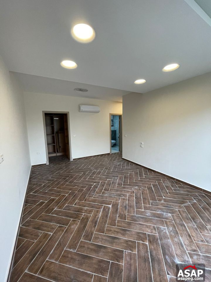 Duplex with Garden for Rent in Westown