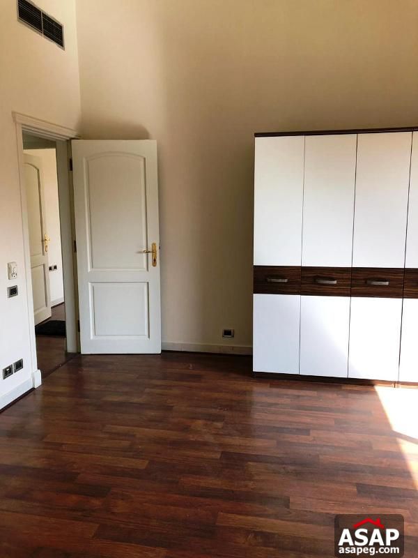 Stand Alone with Swimming Pool in Arabella Stand Alone with Swimming Pool in Arabella