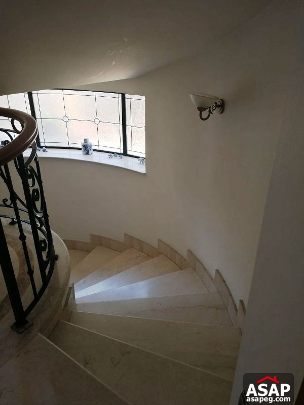 Villa for Rent in City View Villa for Rent in City View