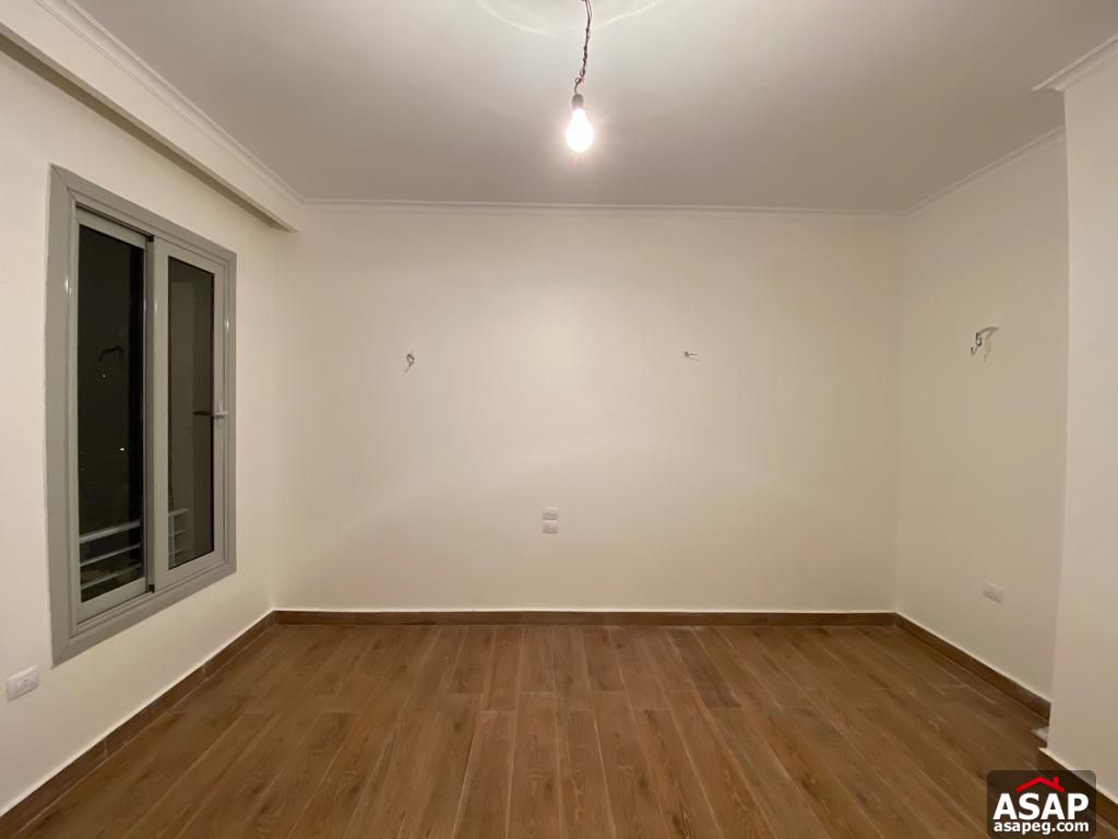 Apartment for Rent in Village Gate