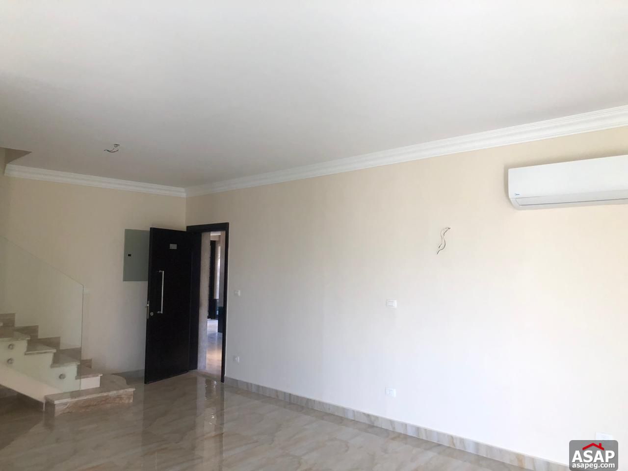 Duplex with Garden for Rent in Eastown