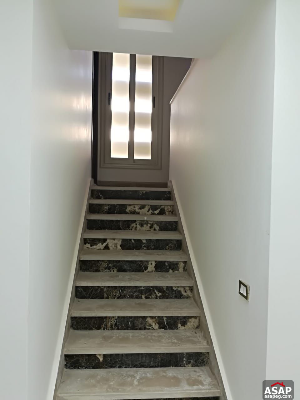 Upper Senior Chalet for Sale in Hacienda Bay Upper Senior Chalet for Sale in Hacienda Bay