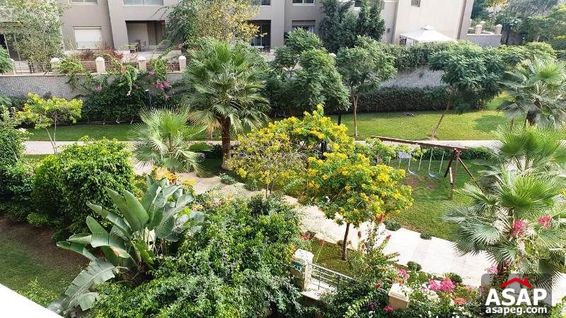 Apartment with Garden View in the Village Apartment with Garden View in the Village