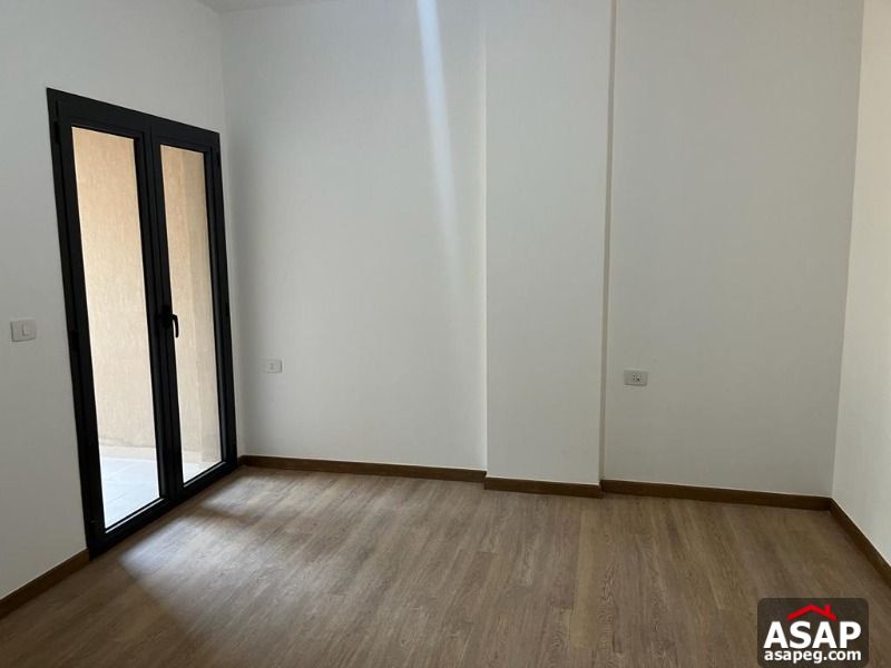 Ground Floor for Sale in Fifth Square