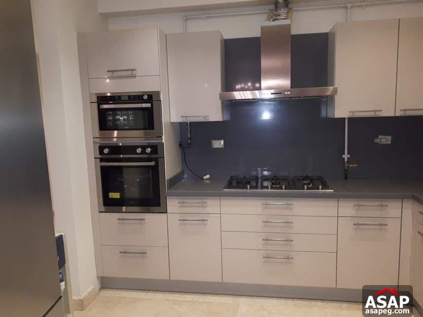 Apartment with Lake View for Rent in the WaterWay Apartment with Lake View for Rent in the WaterWay