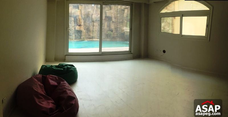 Duplex with Pool for Rent in West Golf