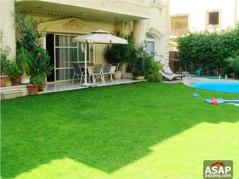 Villa for Rent in Showayfat