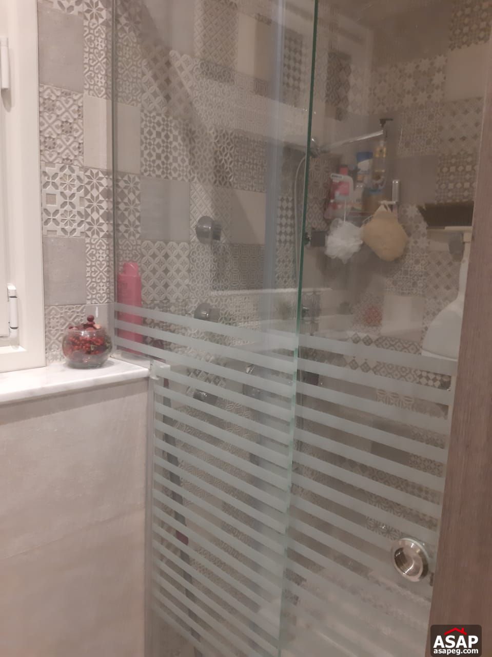 Apartment for Rent in Regent's Park Compound Apartment for Rent in Regent's Park Compound