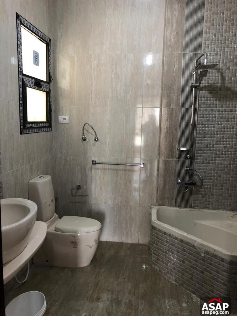 Semi Furnished Apartment for Rent in Eastown Semi Furnished Apartment for Rent in Eastown