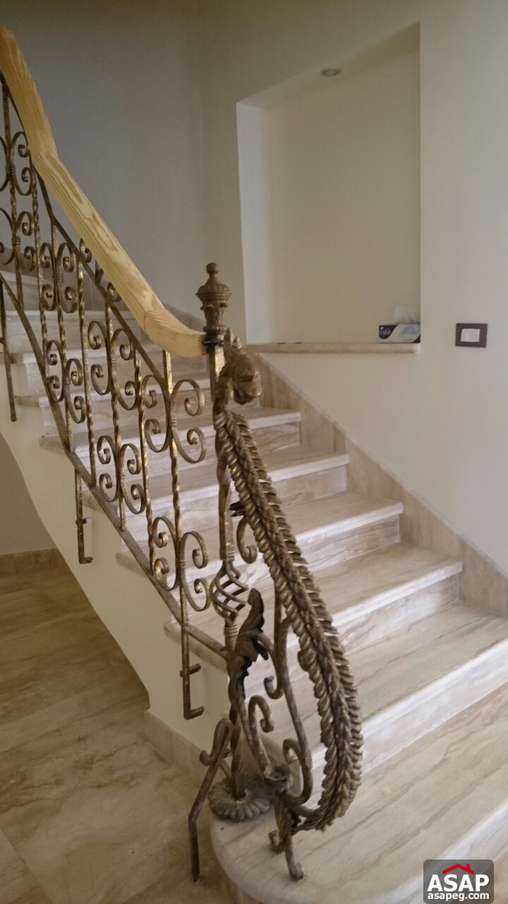 Twin House with Garden for Rent in Bellagio