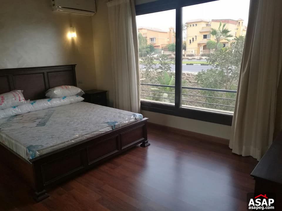 Duplex with Garden for Rent in Casa - Sheikh Zayed
