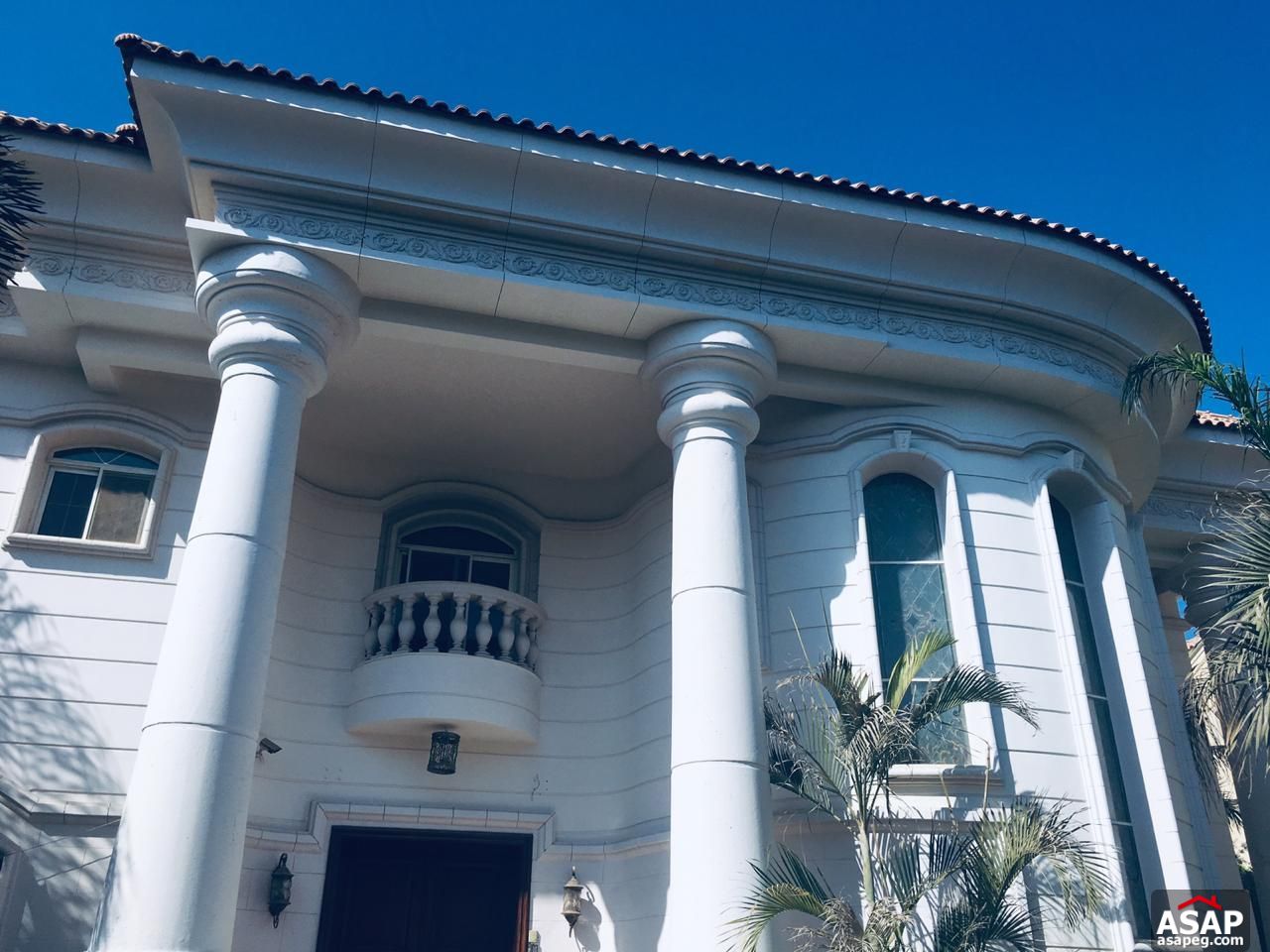 Stand alone villa for sale in Katameya Heights New Cairo