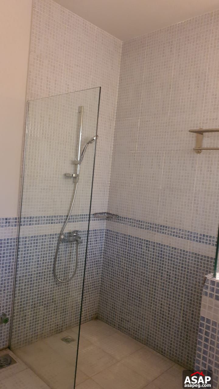 Stand Alone with Lake View for Rent in El Patio Compound Stand Alone with Lake View for Rent in El Patio Compound