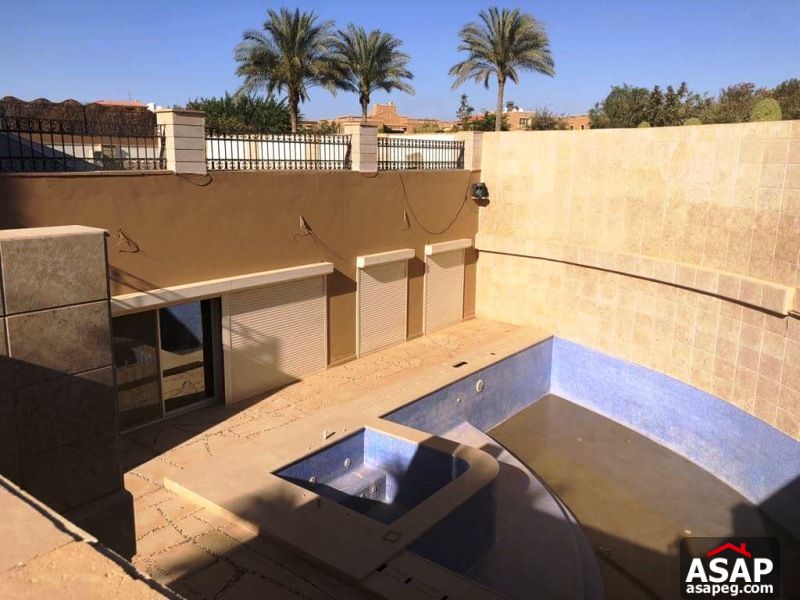 VIlla with Pool for Rent in Bellagio VIlla with Pool for Rent in Bellagio