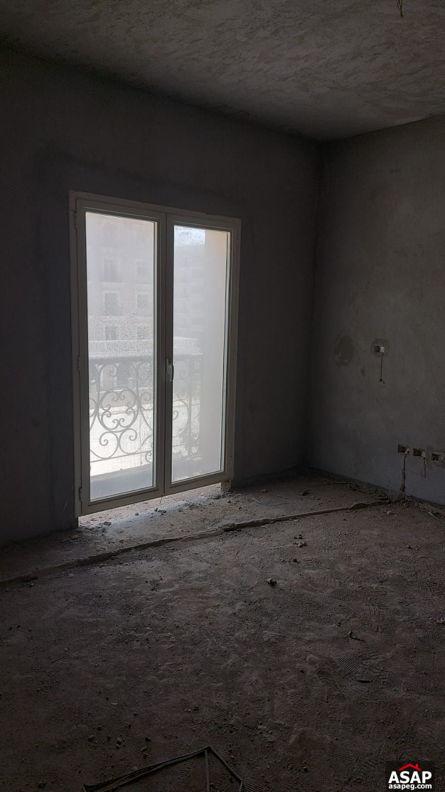 Studio for Sale in Hyde Park Studio for Sale in Hyde Park