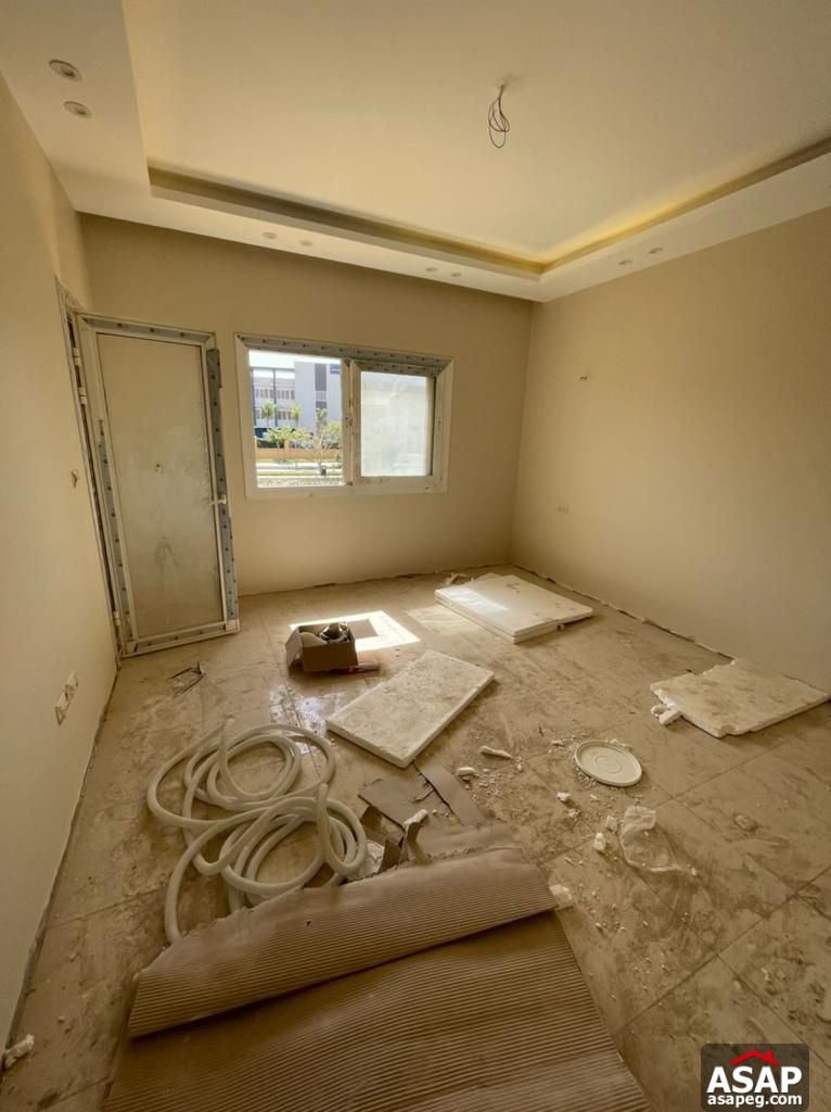 Modern Twin House for Rent in Mivida Emaar Modern Twin House for Rent in Mivida Emaar