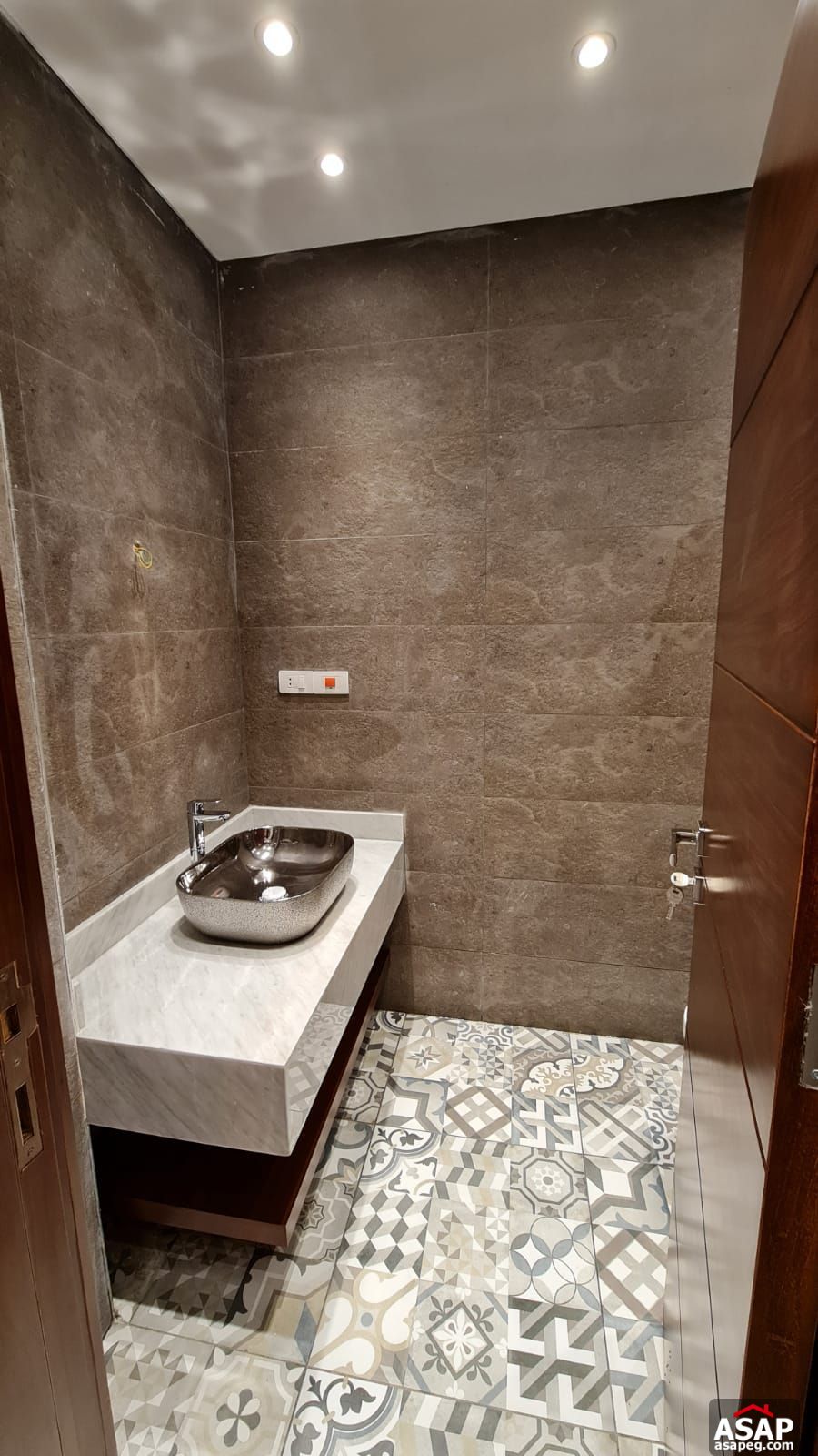 Duplex with Garden for Rent in Eastown Compound Duplex with Garden for Rent in Eastown Compound