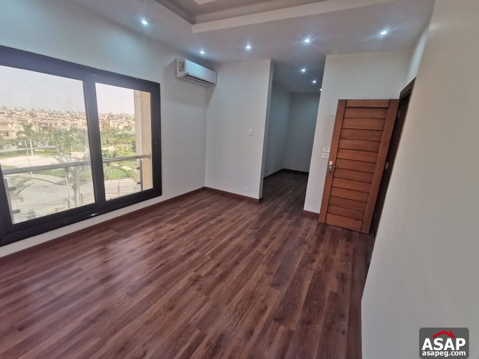 Apartment for Rent in Les Rois Copmound Apartment for Rent in Les Rois Copmound