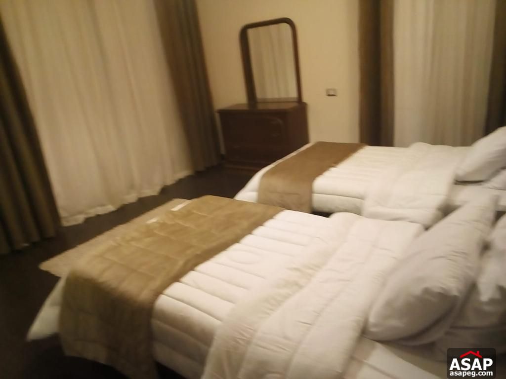 Studio for Sale in the Village Palm Hills Studio for Sale in the Village Palm Hills