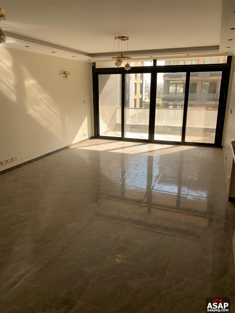 Apartment for Rent in Azad Compound Apartment for Rent in Azad Compound