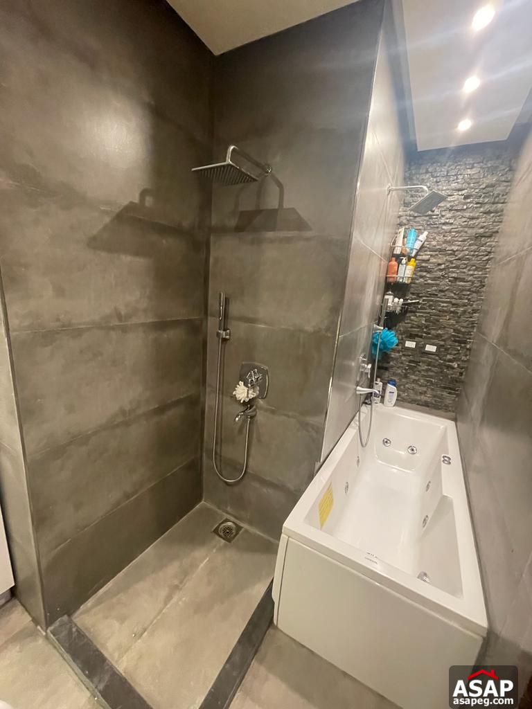 Apartment for Sale in Taj City Compound Apartment for Sale in Taj City Compound