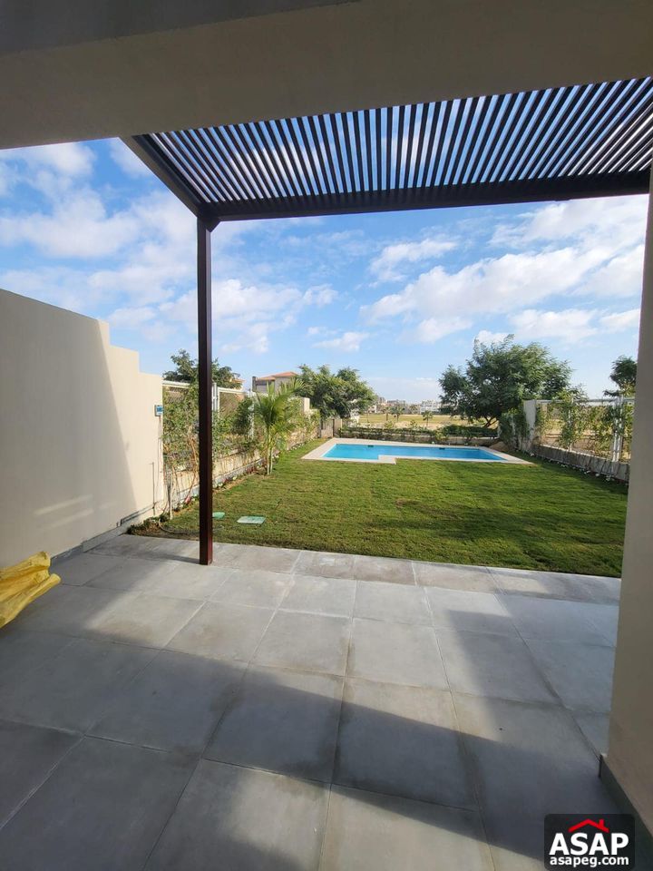 Town House with Swimming Pool for Rent in 6 October Town House with Swimming Pool for Rent in 6 October