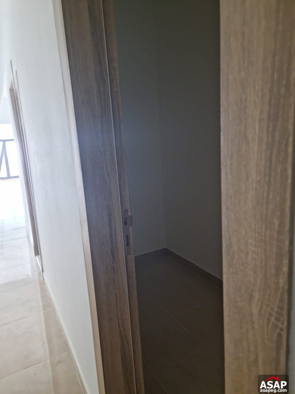 Apartment for Rent in Fifth Square Apartment for Rent in Fifth Square