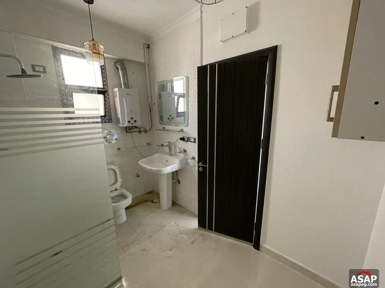 Semi Furnished Apartment for Rent in Eastown Compound Semi Furnished Apartment for Rent in Eastown Compound