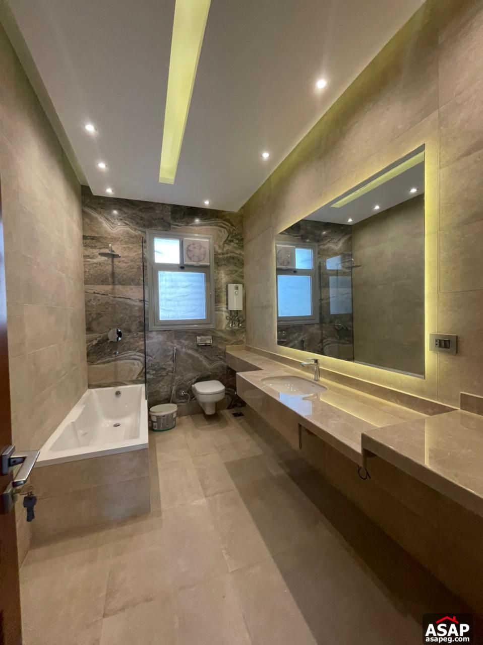 Apartment for Rent in Village Avenue