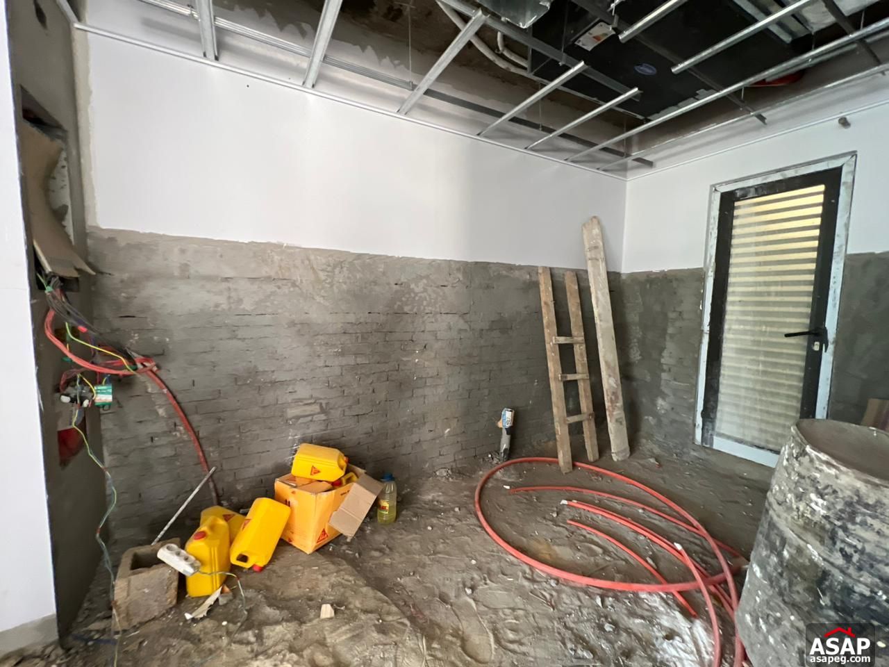 Ground Floor with Pool for Rent in Lake View Residence Ground Floor with Pool for Rent in Lake View Residence