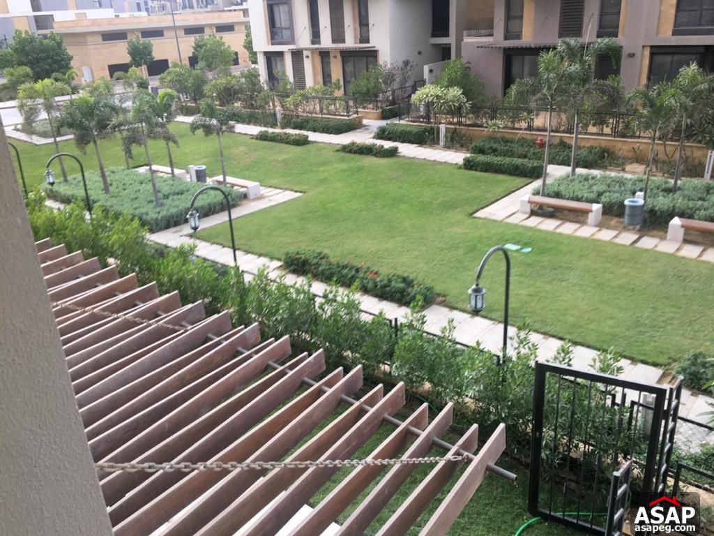 Duplex with Garden in Eastown for Rent