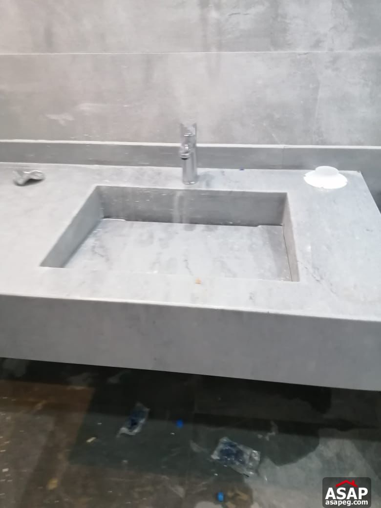 Semi Furnished Apartment for Rent in Eastown