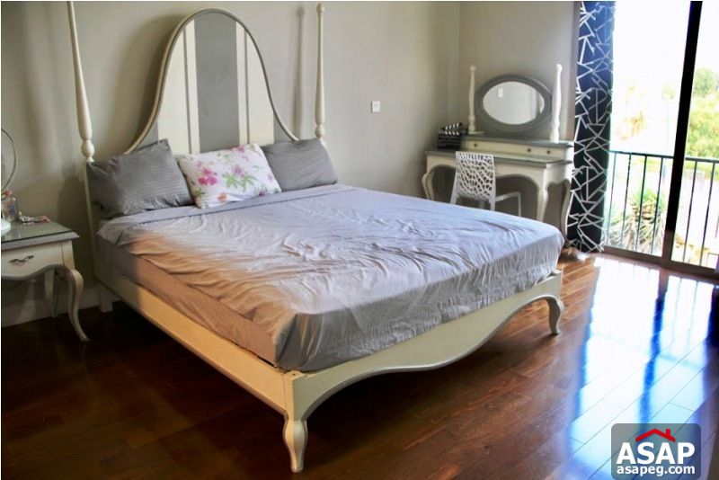 Furnished Villa with Garden for Rent in Allegria