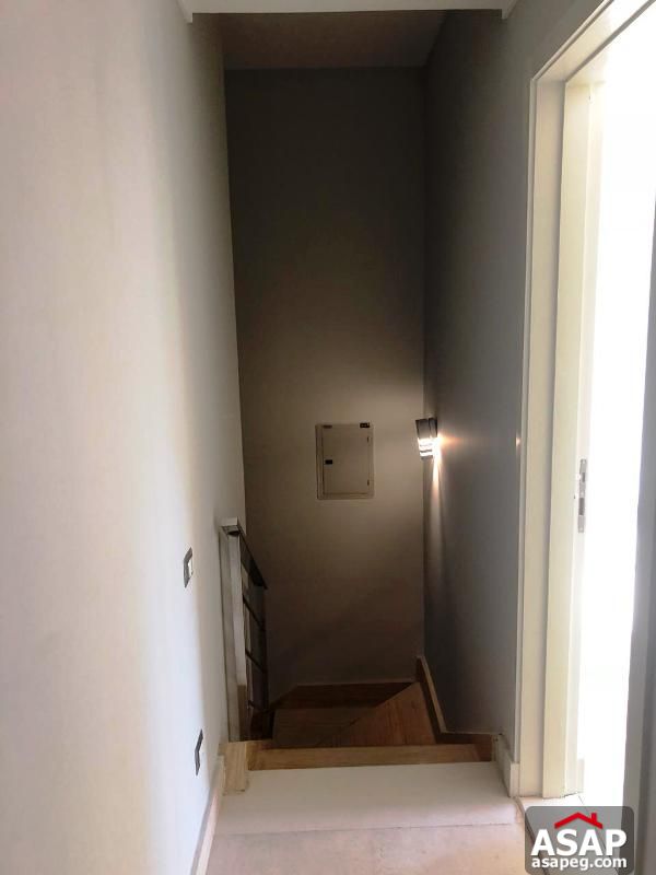 Duplex with Garden in Village Gate Compound