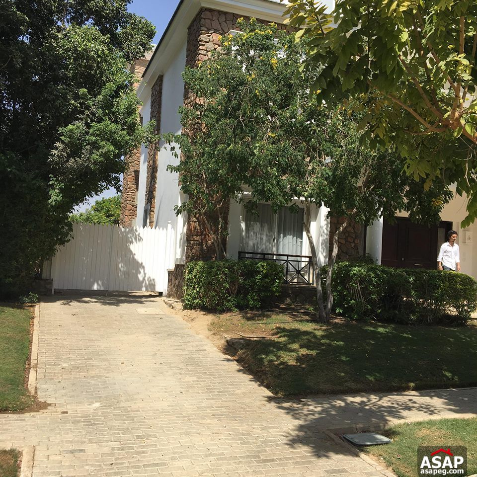 Villa for Rent in Mountain View Villa for Rent in Mountain View