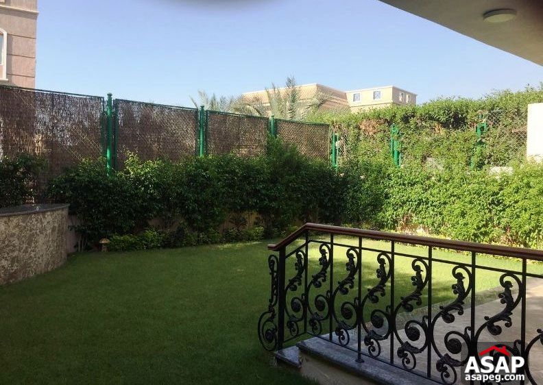 Villa for Rent in 6 October with a nice garden