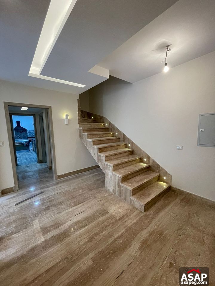 Duplex with Garden for Rent in Westown