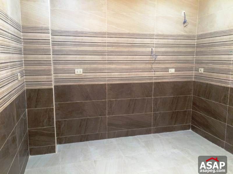 Apartment for Rent with Park View in Eastown Apartment for Rent with Park View in Eastown