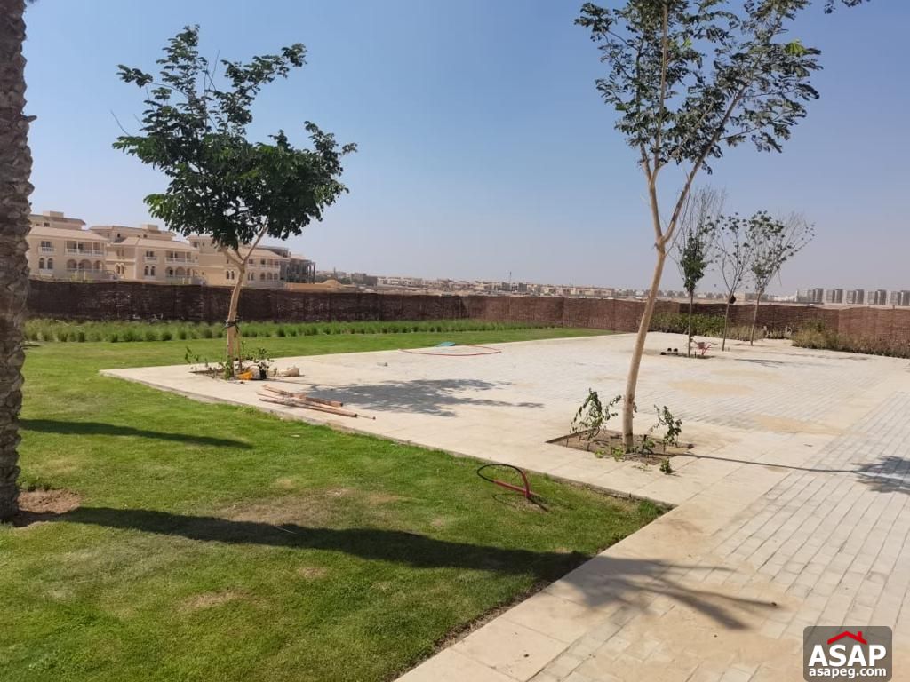 Semi Finished Duplex for Sale in Hyde Park