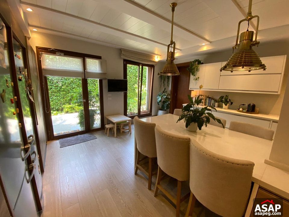 Stand Alone for Sale in Arabella Park