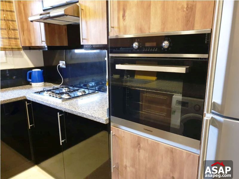 Studio for Rent in the Village Palm Hills Studio for Rent in the Village Palm Hills