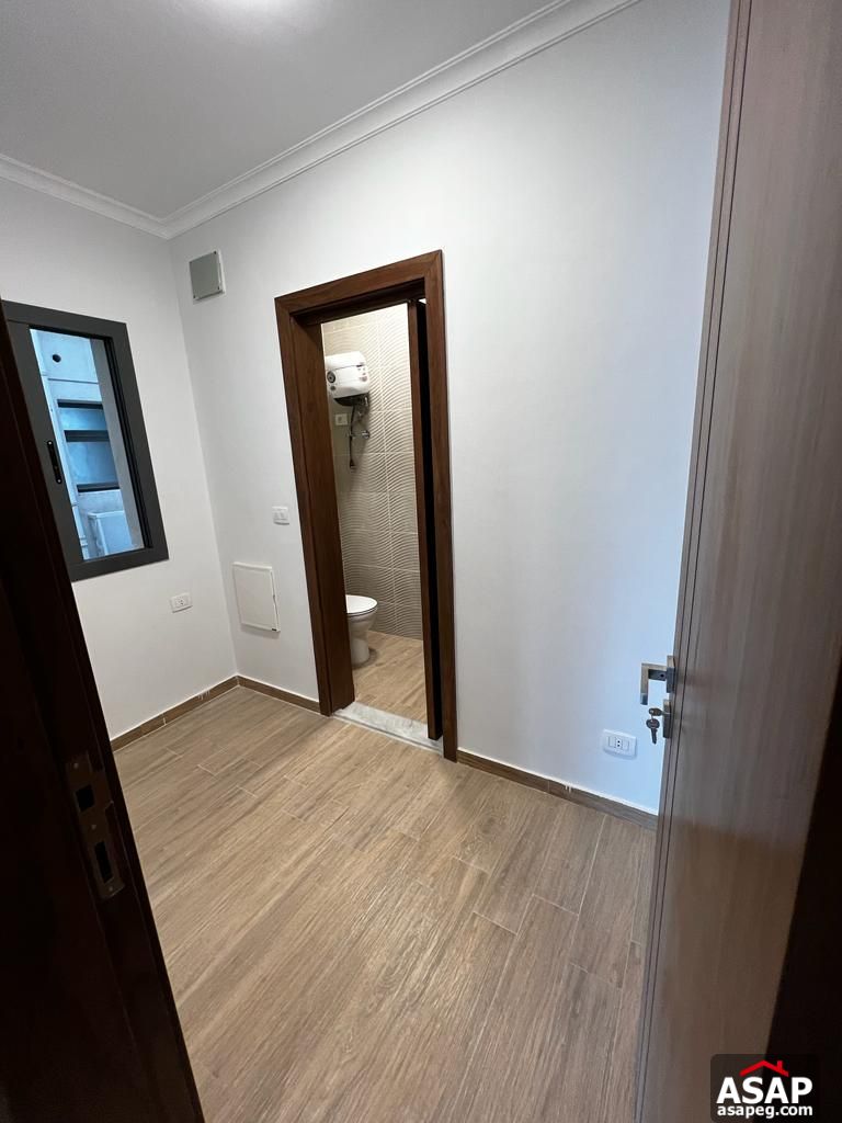 Semi-Furnished Apartment for Rent in Eastown Semi-Furnished Apartment for Rent in Eastown