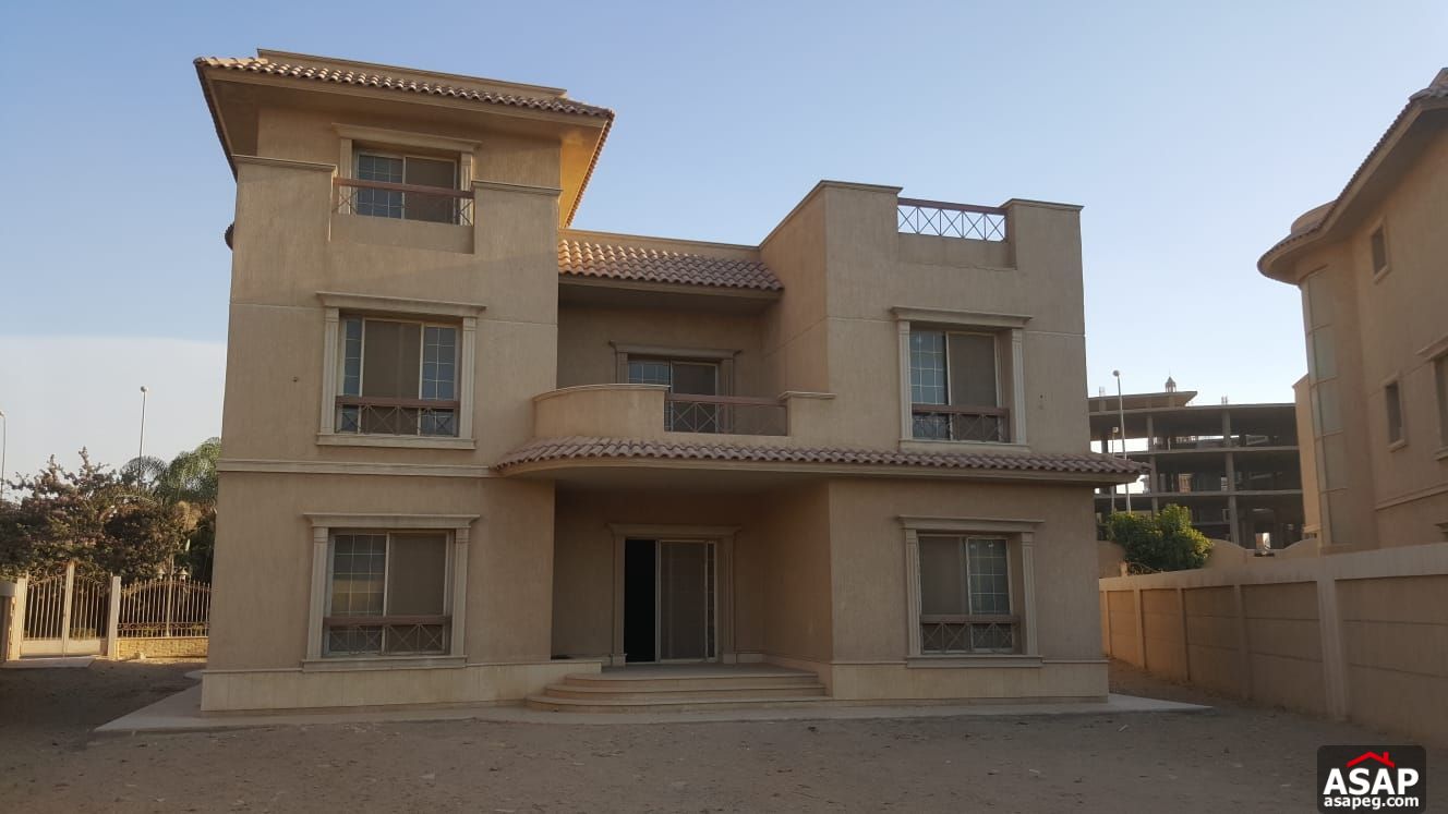 Villa for Sale in Flower Park Compound