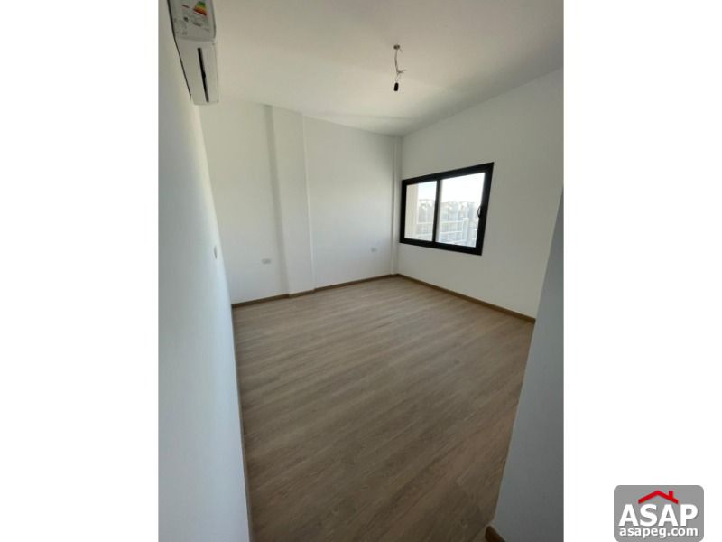 Penthouse for Sale in Fifth Square Penthouse for Sale in Fifth Square