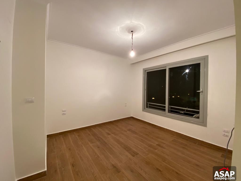 Apartment for Rent in Village Gate