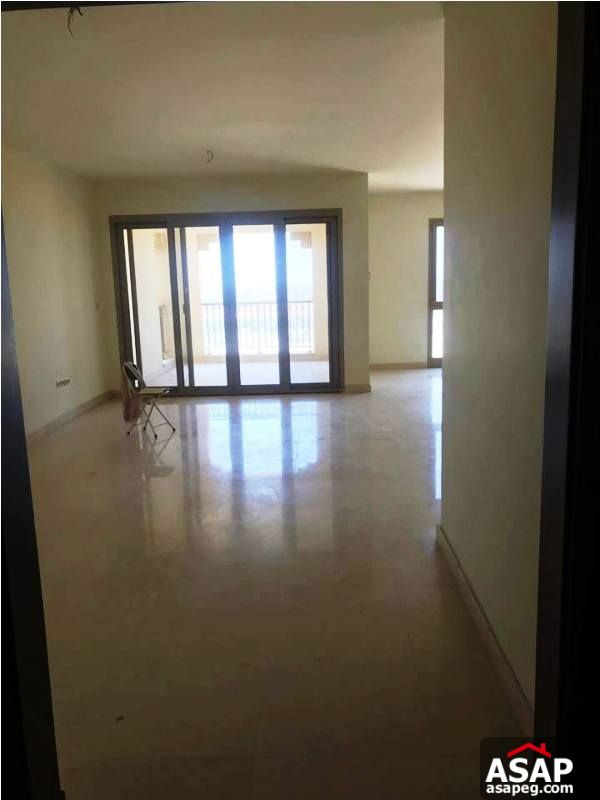 Apartment with Pool View for Rent in Uptown Cairo