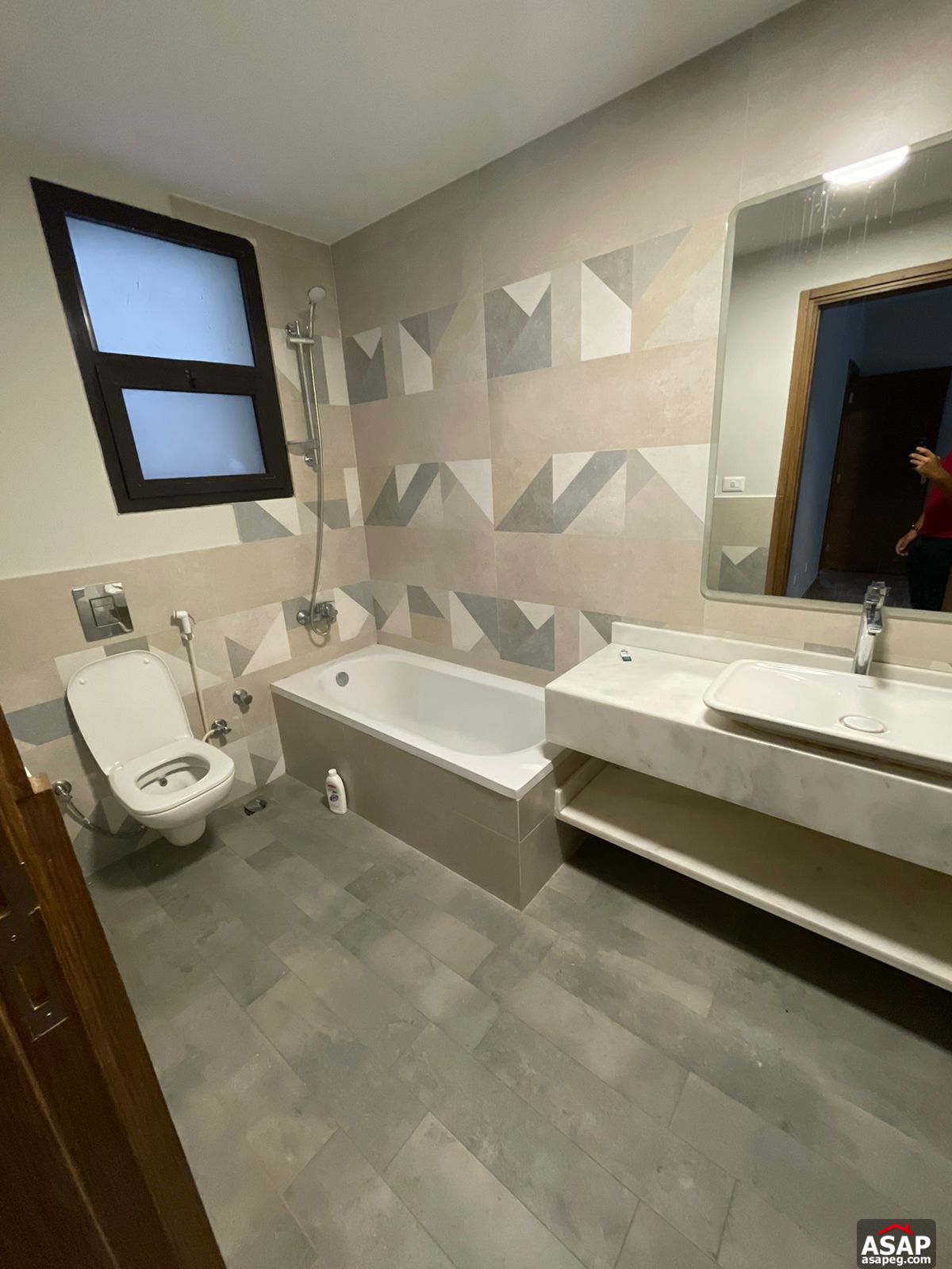 Ground Floor for Rent in New Cairo , Eastown Compound Ground Floor for Rent in New Cairo , Eastown Compound