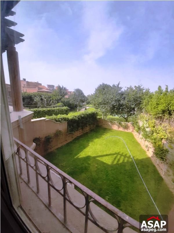 Twin House with Garden for Rent in Bellagio